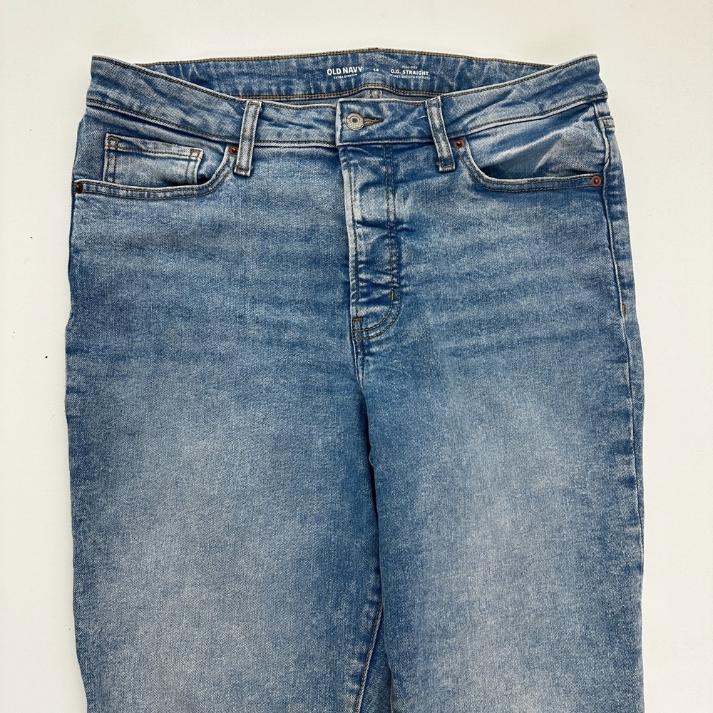 Old Navy High Rise OG Straight Button Fly Women's size 14 Medium Blue Denim Jean - Picture 2 of 5